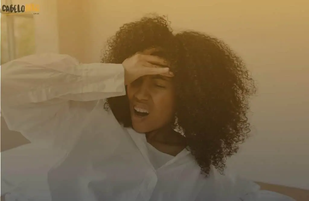 Cabelos soltos: como deixar sem frizz