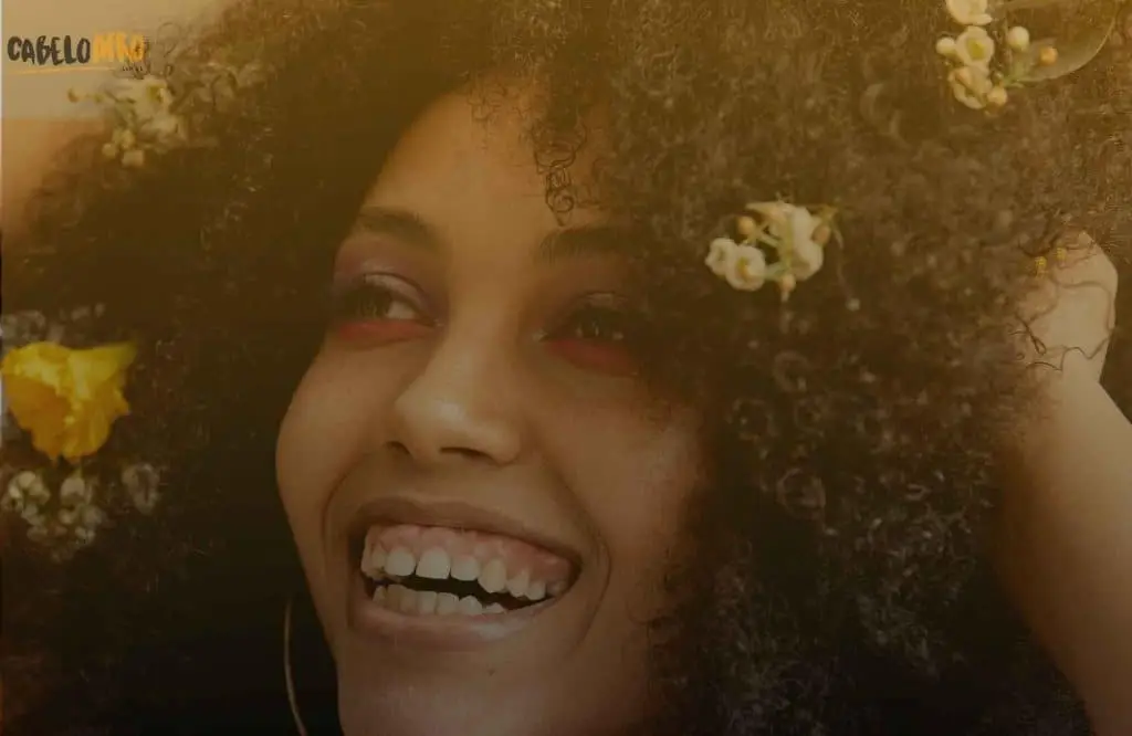 Permanente afro: como funciona no cabelo?