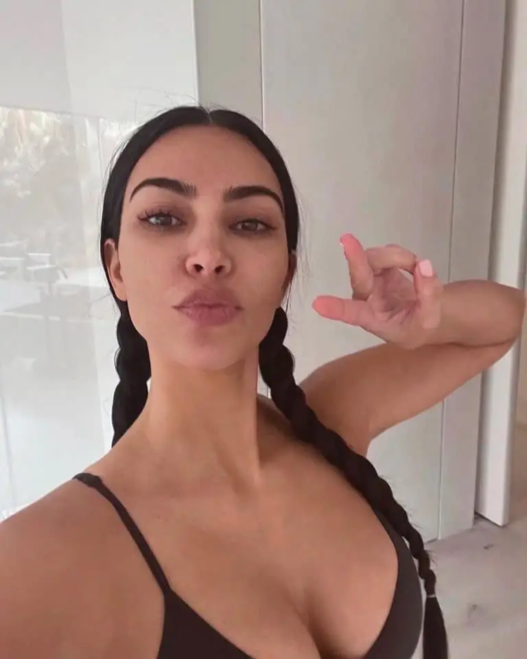 Modelos, Cortes e Cores de Cabelos da Kim Kardashian