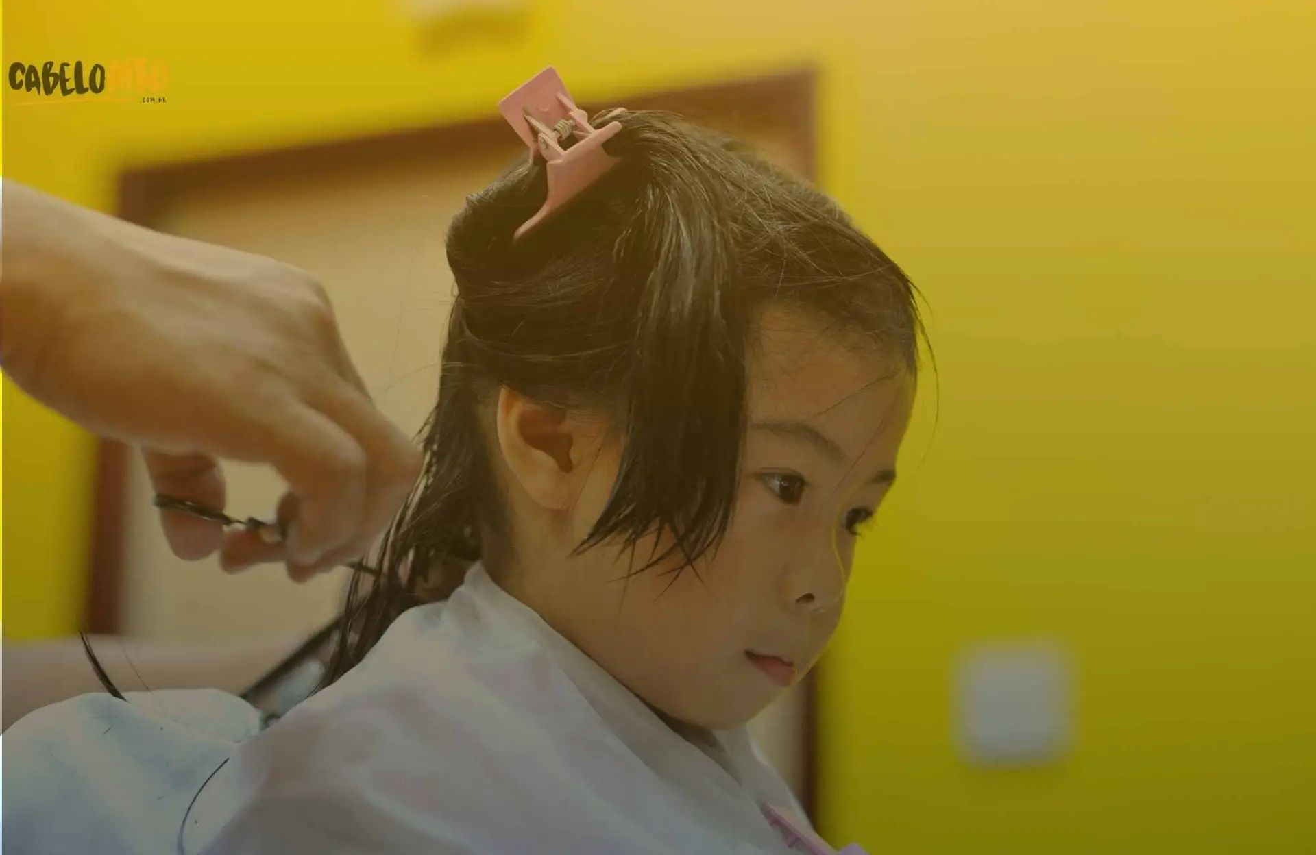 Como incentivar as crianças a cuidar dos próprios cabelos!