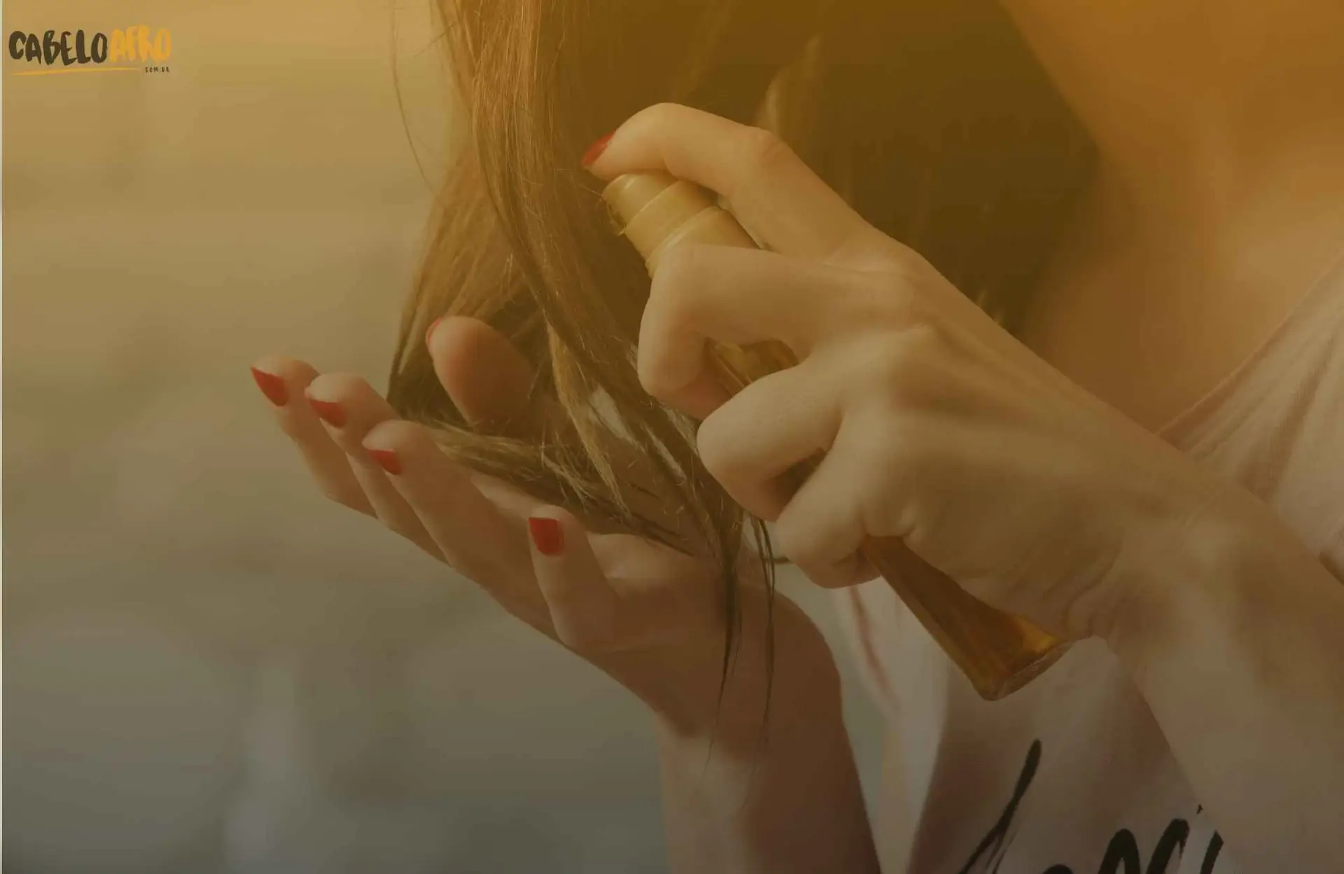 Há óleo para cabelo ressecado Confira!