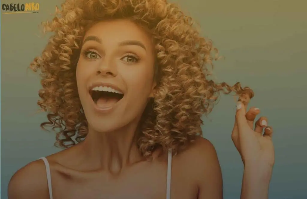 Curvaturas de cabelos: você sabe qual é a sua?