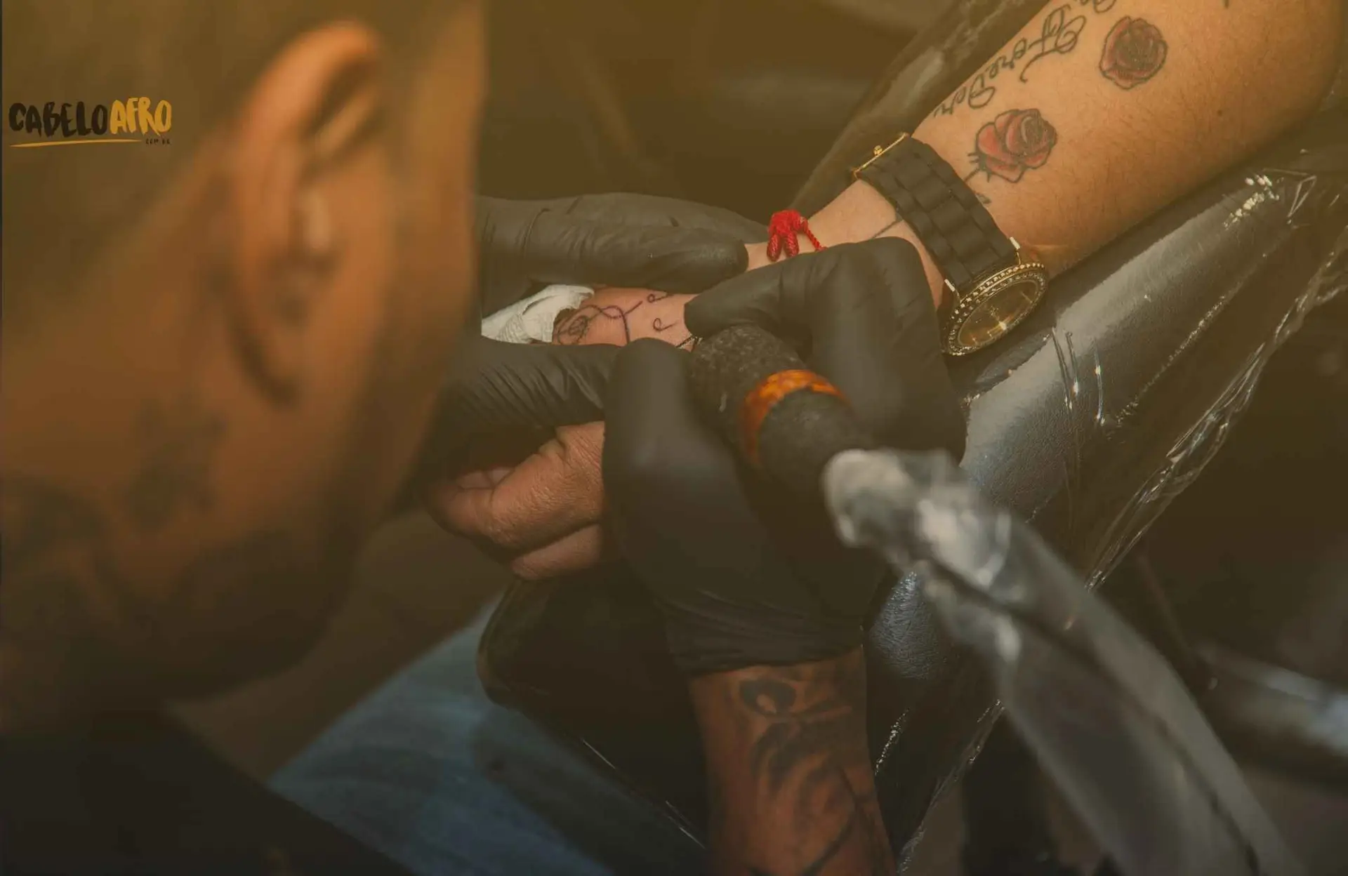 Saiba o que são os Flash Tattoos e dicas se quer fazer na cabeça raspada!