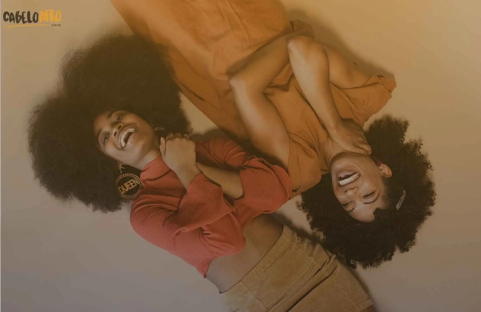 Qual é a diferença entre cabelo crespo e cabelo afro