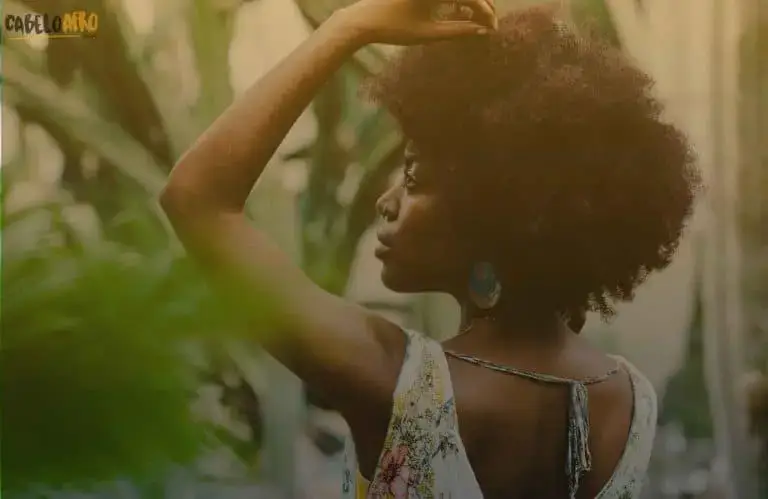 Saiba quais são os 5 penteados mais fáceis para cabelos afro e como fazer